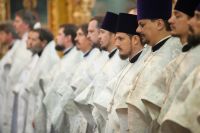 Литургия в Воскресенском войсковом соборе Литургия в Воскресенском войсковом соборе