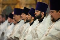 Литургия в Воскресенском войсковом соборе Литургия в Воскресенском войсковом соборе