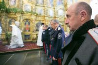 Божественную литургию в войсковом соборе Воскресения Христова