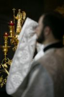 Божественную литургию в войсковом соборе Воскресения Христова