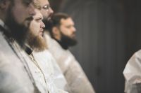 Божественную литургию в войсковом соборе Воскресения Христова