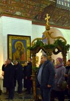 Божественную литургию в войсковом соборе Воскресения Христова