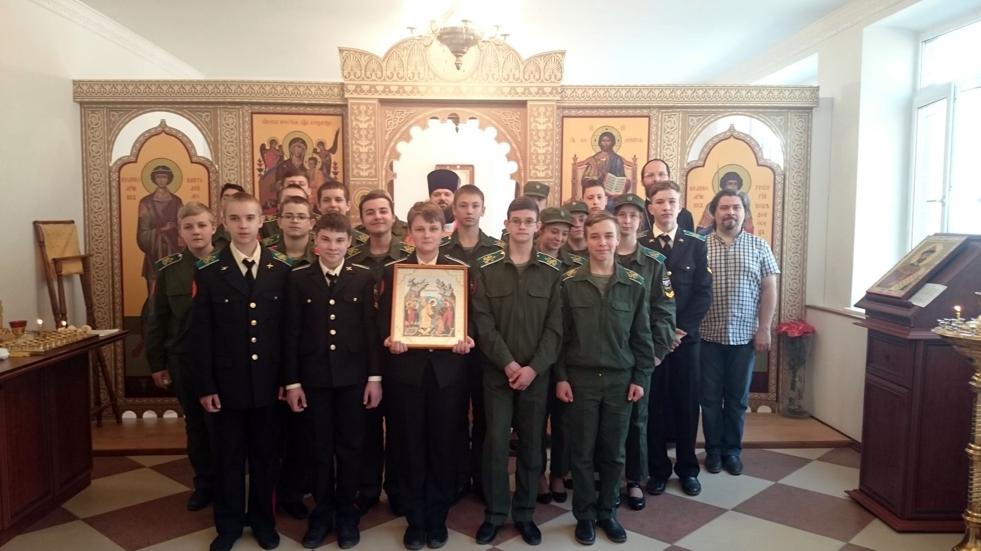 Богослужение в Кадетском корпусе