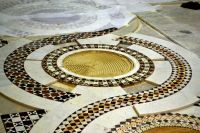 Четверть миллиона кусочков камня