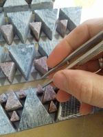 Четверть миллиона кусочков камня