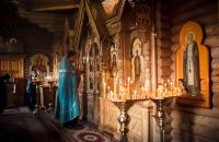 Вечерняя служба в храме Иоанна Воина