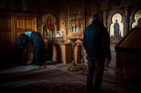 Вечерняя служба в храме Иоанна Воина