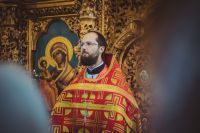 Божественная литургия в Воскресенском войсковом соборе