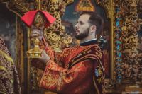 Божественная литургия в Воскресенском войсковом соборе