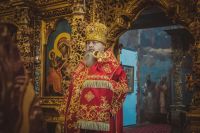 Божественная литургия в Воскресенском войсковом соборе