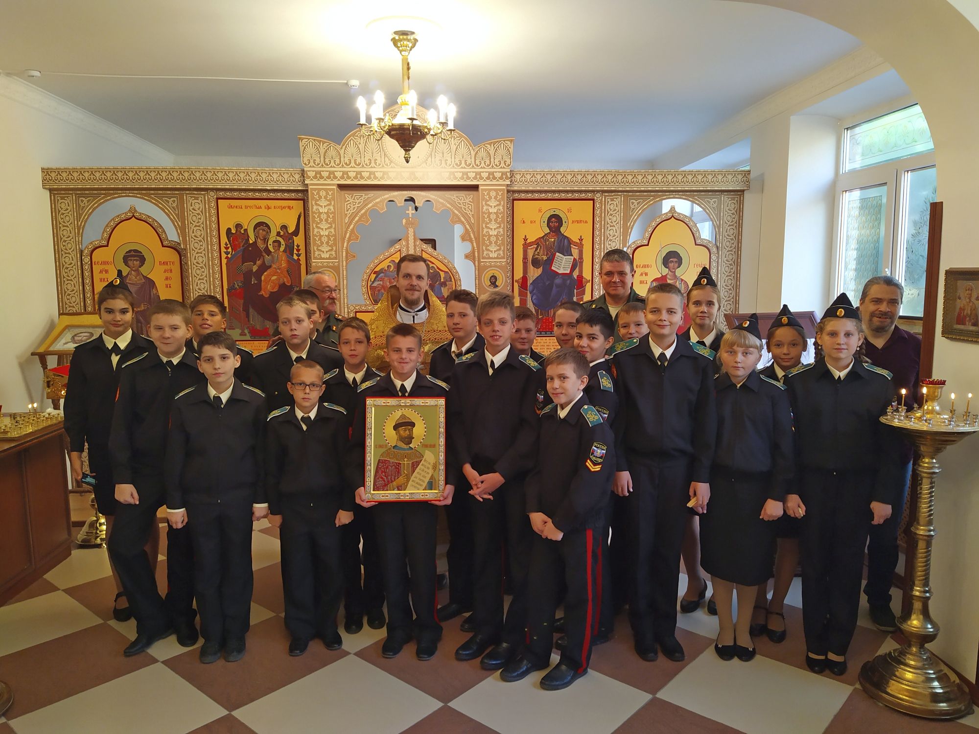 Божественная Литургия в храме Николая II