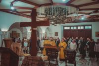 Кресту Твоему поклоняемся, Владыко, и святое Воскресение Твое славим!