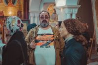 Кресту Твоему поклоняемся, Владыко, и святое Воскресение Твое славим!