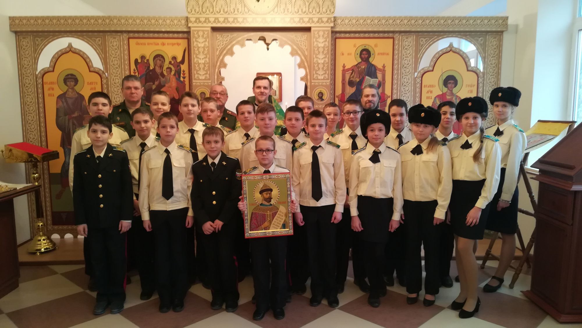 Божественная Литургия в домовом храме при кадетском корпусе ДГТУ