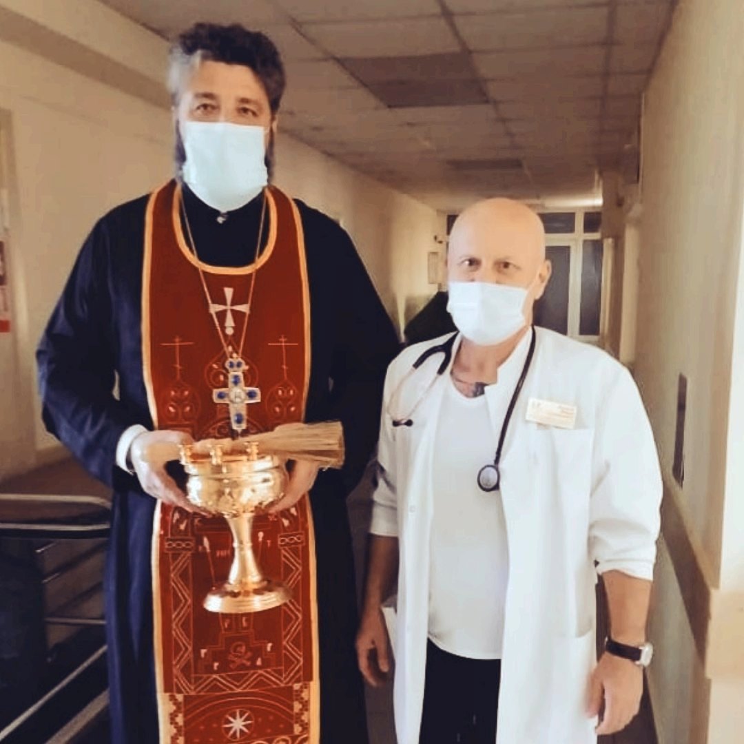 Молебен в отделении реанимации и интенсивной терапии Детской областной больницы