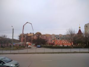 Бетонный свод над трапезной