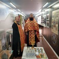 Водосвятный молебен в вагоне «Дорога памяти»