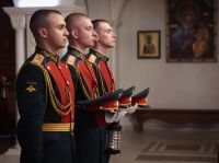 Вечный огонь с могилы Неизвестного солдата