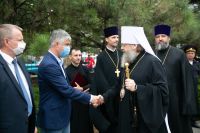 Освящение колокола и передача боевых знамен