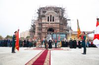 Освящение колокола и передача боевых знамен