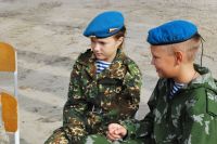 Освящение колокола и передача боевых знамен