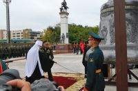 Освящение колокола и передача боевых знамен