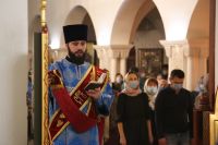 С праздником введения во храм Пресвятой Богородицы!