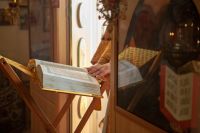 Литургия в госпитальном храме