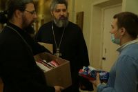 Гуманитарная помощь беженцам Донбасса Гуманитарная помощь беженцам Донбасса