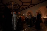 Служба 12-ти Страстных Евангелий