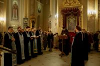 молебен с акафистом Божией Матери Донская