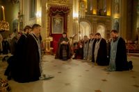 молебен с акафистом Божией Матери Донская