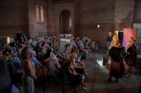 «Поезд в новогоднюю ночь»