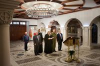 Визит митрополита и губернатора