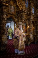 Кресту, верных спасению, покланяемся