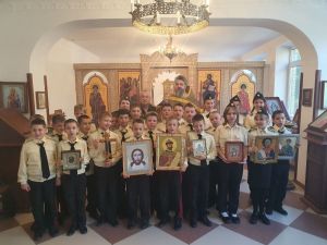 Литургия в кадетском корпусе Литургия в кадетском корпусе