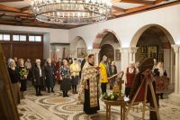 Молебен перед Казанской иконой