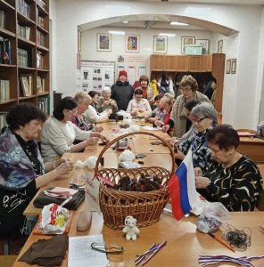 Мишки добра с молитвой «Живый в помощи» Мишки добра с молитвой «Живый в помощи»