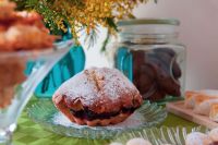 Весна пришла и в нашу приходскую кофейню