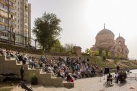 Мелодии Моцарта, Брамса, Верди, Штрауса, Легара и других классиков звучали в воскресенье в Георгиевском парке. Мелодии Моцарта, Брамса, Верди, Штрауса, Легара и других классиков звучали в воскресенье в Георгиевском парке.