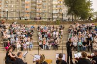 Мелодии Моцарта, Брамса, Верди, Штрауса, Легара и других классиков звучали в воскресенье в Георгиевском парке. Мелодии Моцарта, Брамса, Верди, Штрауса, Легара и других классиков звучали в воскресенье в Георгиевском парке.