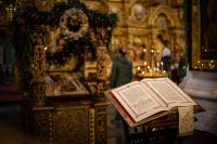 В Воскресенском войсковом соборе прошли богослужения навечерия Рождества Христова.