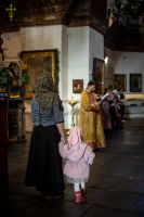 В Воскресенском войсковом соборе прошли богослужения навечерия Рождества Христова.