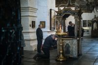 Епископ Таганрогский Артемий совершил Божественную литургию в войсковом соборе Воскресения Христова