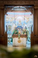 Поздравляем с праздником Святой Троицы!