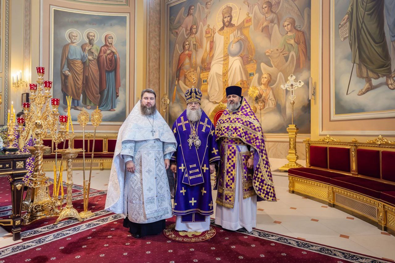 Поздравляем отца Евгения с принятием пресвитерского сана!