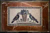 Мозаичное убранство алтаря в храме святого Георгия Победоносца. Мозаичное убранство алтаря в храме святого Георгия Победоносца.