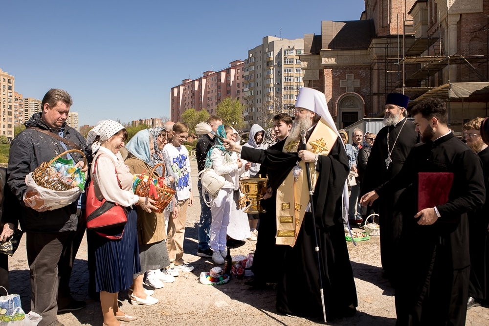 Встречаем дорогого Владыку 11 апреля в 13.00.