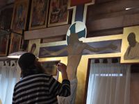 Крест-распятие для нижнего храма