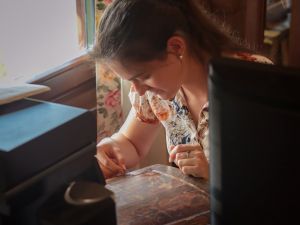 Мастер-класс по реставрации древних икон под руководством Ирины Павловны Гефдинг